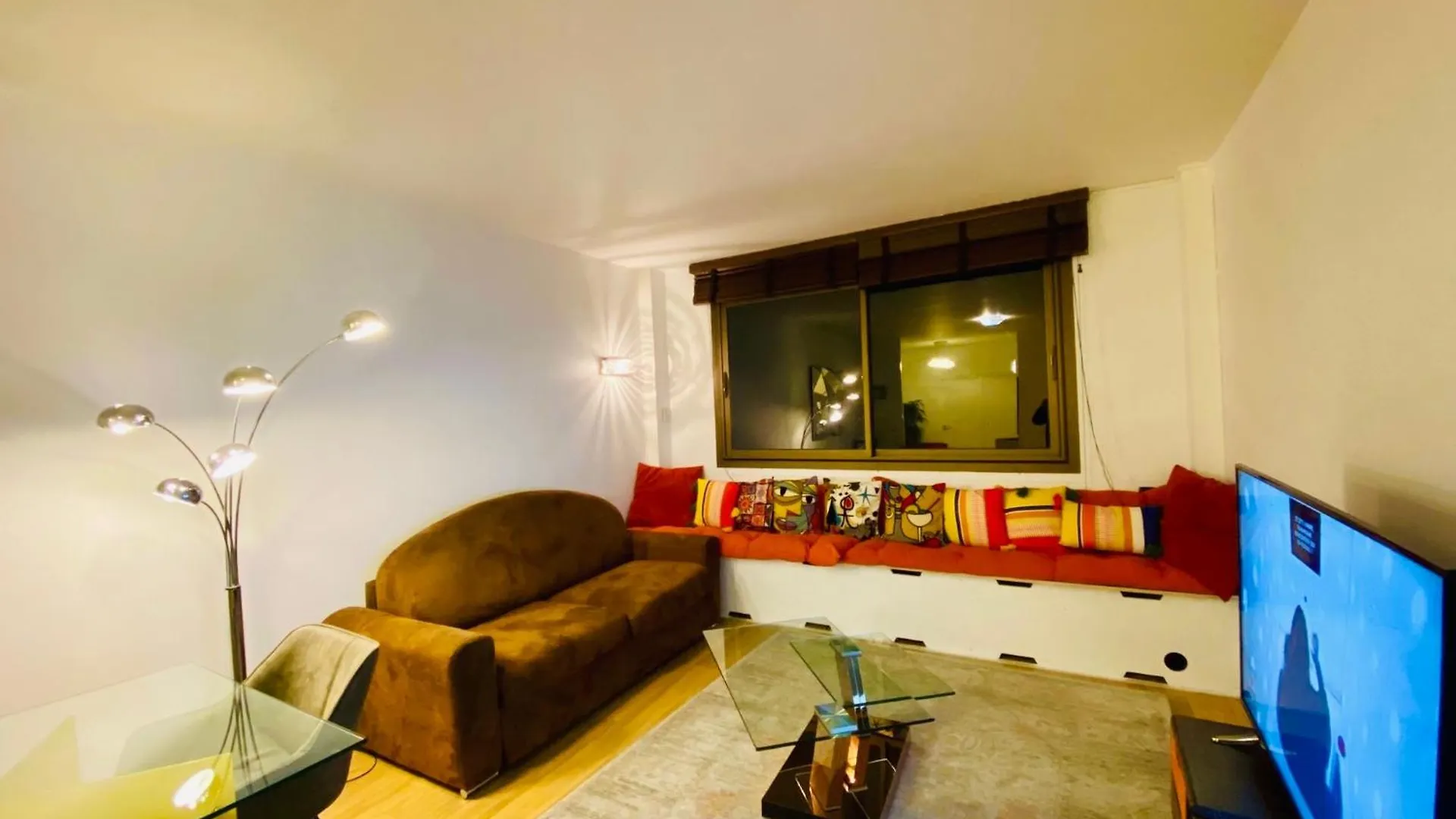 Superbe Appartement Tour Eiffel Mirabeau パリ アパート